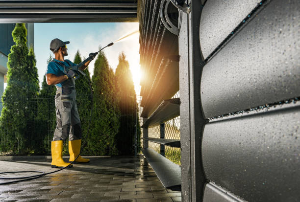 Best Roof Power Washing Services  in Auburndale, FL